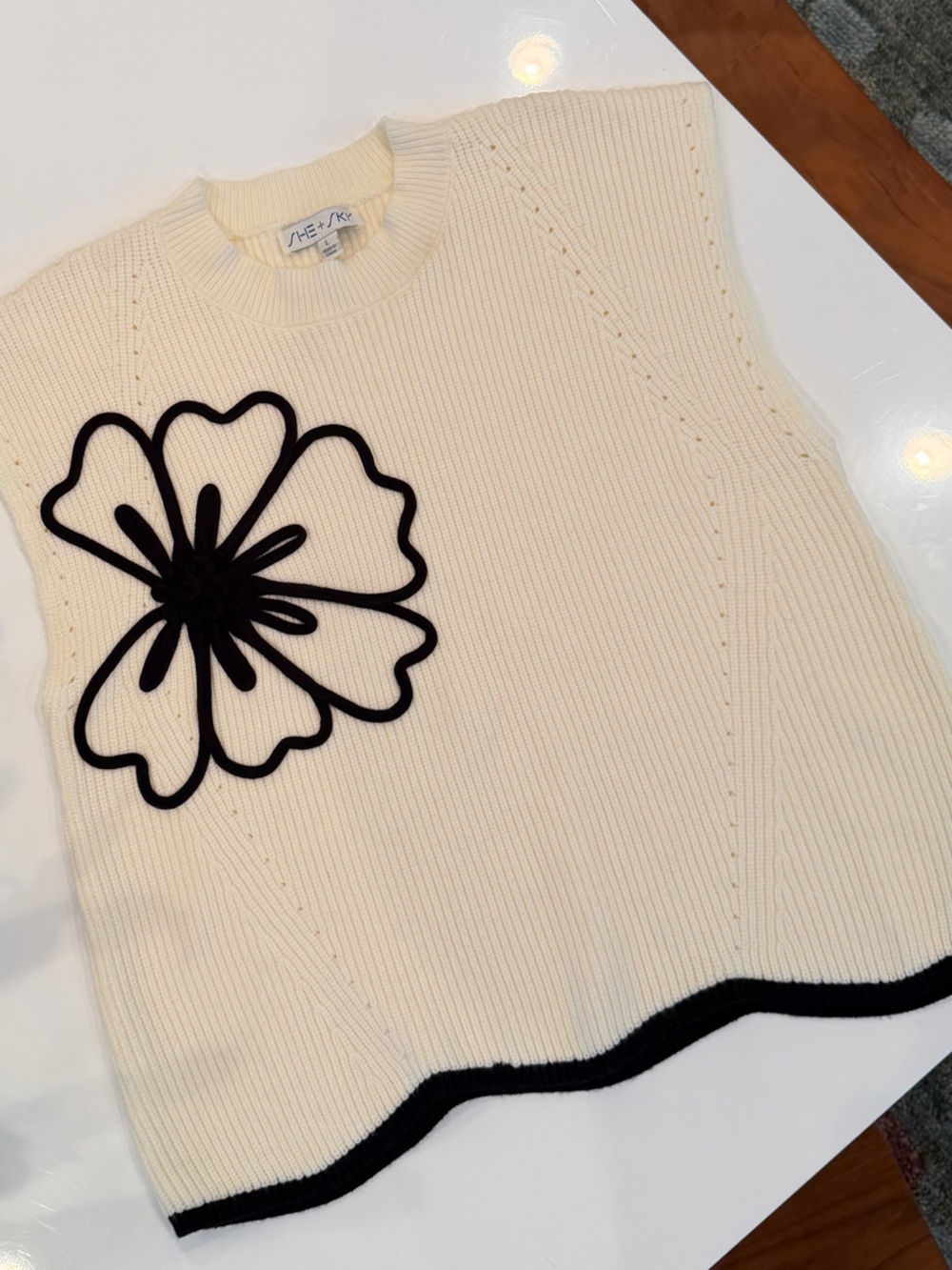 She + Sky Floral Knit Sweater Blouse